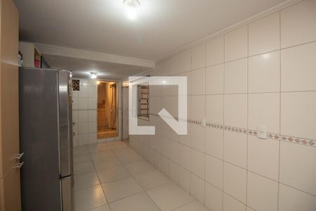 Casa à venda com 180m², 4 quartos e 2 vagas Casa à venda com 180m², 4 quartos e 2 vagasCozinha