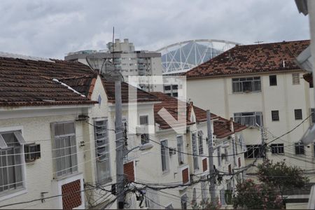 Apartamento para alugar com 70m², 3 quartos e sem vagaVista