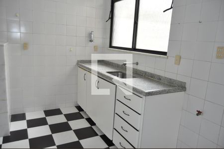 Apartamento para alugar com 70m², 3 quartos e sem vagaCozinha