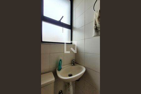 Apartamento à venda com 240m², 4 quartos e 2 vagasBanheiro