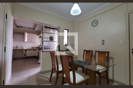 Apartamento à venda com 240m², 4 quartos e 2 vagasCozinha