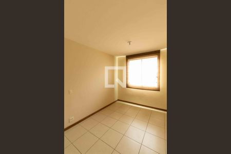 Apartamento à venda com 165m², 3 quartos e 2 vagasQuarto 2 Suite 1