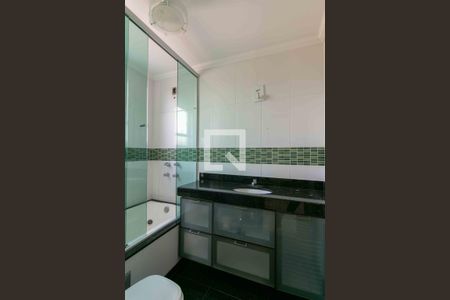 Apartamento à venda com 165m², 3 quartos e 2 vagasBanheiro Suite 2