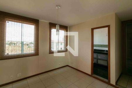 Apartamento à venda com 165m², 3 quartos e 2 vagasQuarto 3 Suite 2