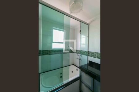 Apartamento à venda com 165m², 3 quartos e 2 vagasBanheiro Suite 2