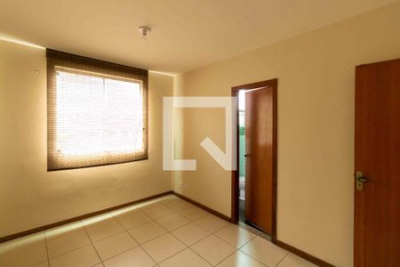 Apartamento à venda com 165m², 3 quartos e 2 vagasQuarto 2 Suite 1