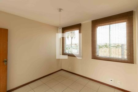 Apartamento à venda com 165m², 3 quartos e 2 vagasQuarto 3 Suite 2