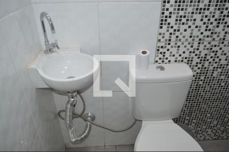 Casa à venda com 110m², 2 quartos e sem vagaBanheiro 1