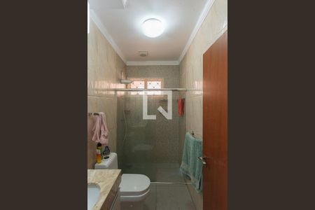 Casa à venda com 280m², 3 quartos e 2 vagas Casa à venda com 280m², 3 quartos e 2 vagasBanheiro