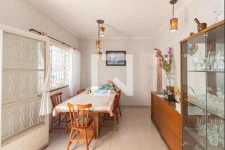 Casa à venda com 280m², 3 quartos e 2 vagas Casa à venda com 280m², 3 quartos e 2 vagasSala de Jantar e Cozinha