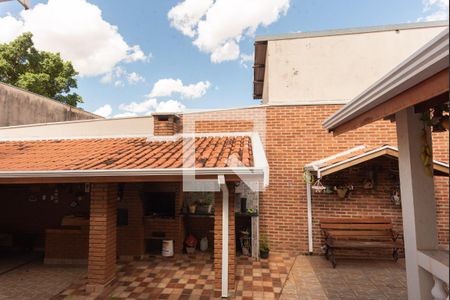 Casa à venda com 280m², 3 quartos e 2 vagas Casa à venda com 280m², 3 quartos e 2 vagasVista do Quarto 2