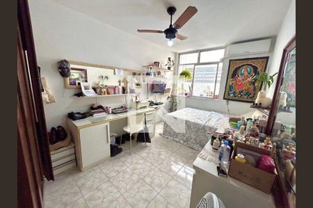 Apartamento à venda com 3 quartos, 131m² em Icaraí, Niterói