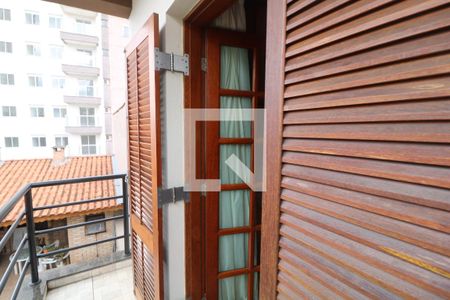 Casa à venda com 550m², 3 quartos e 6 vagasQuarto 3 Sacada