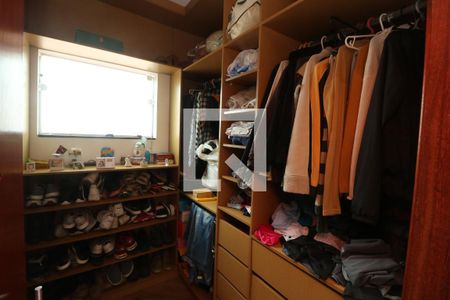 Casa à venda com 550m², 3 quartos e 6 vagasQuarto 1 