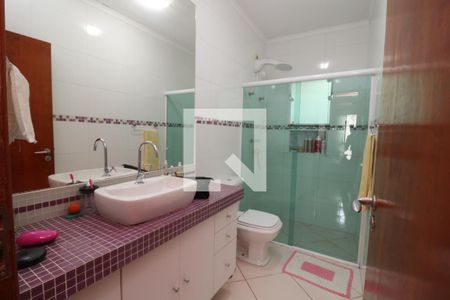 Casa à venda com 550m², 3 quartos e 6 vagasQuarto 3 Banheiro