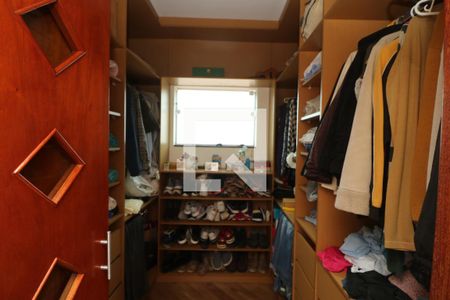 Casa à venda com 550m², 3 quartos e 6 vagasQuarto 1 