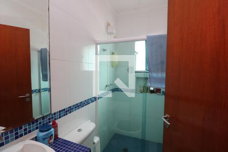 Casa à venda com 550m², 3 quartos e 6 vagasQuarto 2 Banheiro