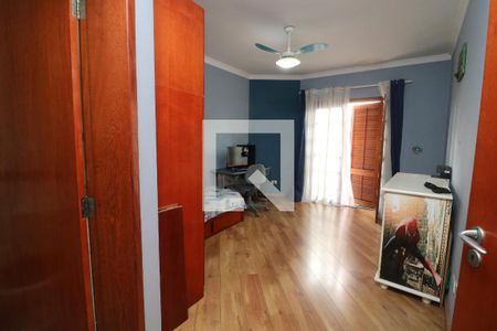 Casa à venda com 550m², 3 quartos e 6 vagasQuarto 2