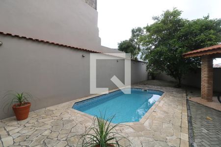 Casa à venda com 550m², 3 quartos e 6 vagasÁrea comum