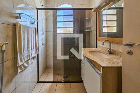 Apartamento para alugar com 135m², 3 quartos e 1 vaga Apartamento para alugar com 135m², 3 quartos e 1 vagaBanheiro