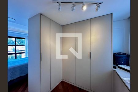 Casa de condomínio à venda com 105m², 1 quarto e 1 vaga Casa de condomínio à venda com 105m², 1 quarto e 1 vagaCloset Suíte