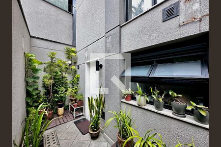 Casa de condomínio à venda com 105m², 1 quarto e 1 vaga Casa de condomínio à venda com 105m², 1 quarto e 1 vagaFachada Casa