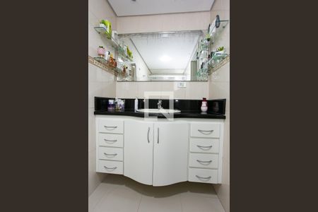 Apartamento à venda com 112m², 3 quartos e 2 vagasBanheiro da Suíte