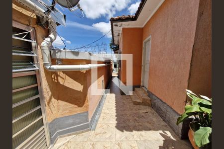 Casa à venda com 384m², 2 quartos e 4 vagas Casa à venda com 384m², 2 quartos e 4 vagasÁrea comum