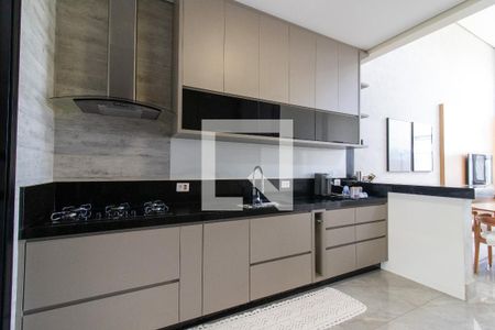 Casa de condomínio à venda com 160m², 3 quartos e 4 vagas Casa de condomínio à venda com 160m², 3 quartos e 4 vagasCozinha