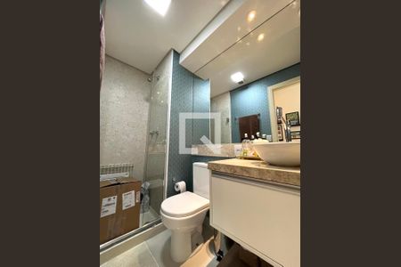 Apartamento à venda com 64m², 1 quarto e 1 vaga Apartamento à venda com 64m², 1 quarto e 1 vagaBanheiro Social