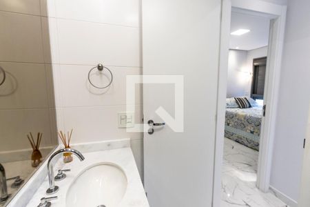 Apartamento à venda com 69m², 2 quartos e 1 vaga Apartamento à venda com 69m², 2 quartos e 1 vagaBanheiro 1