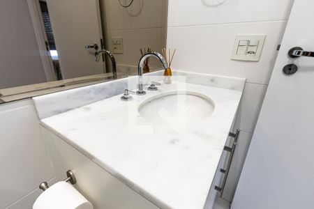 Apartamento à venda com 69m², 2 quartos e 1 vaga Apartamento à venda com 69m², 2 quartos e 1 vagaBanheiro 1