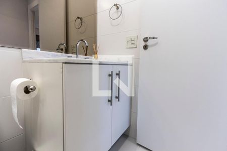 Apartamento à venda com 69m², 2 quartos e 1 vaga Apartamento à venda com 69m², 2 quartos e 1 vagaBanheiro 1