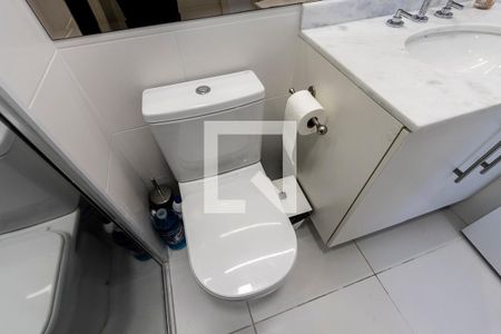 Apartamento à venda com 69m², 2 quartos e 1 vaga Apartamento à venda com 69m², 2 quartos e 1 vagaBanheiro 1