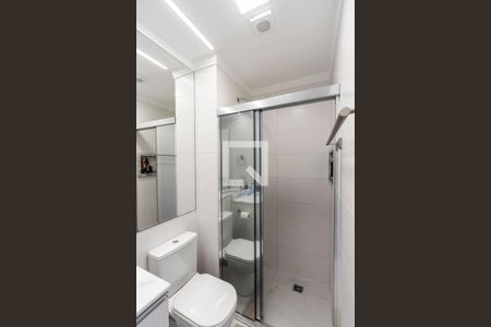 Apartamento à venda com 69m², 2 quartos e 1 vaga Apartamento à venda com 69m², 2 quartos e 1 vagaBanheiro 2