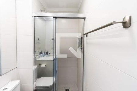 Apartamento à venda com 69m², 2 quartos e 1 vaga Apartamento à venda com 69m², 2 quartos e 1 vagaBanheiro 2