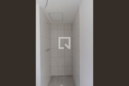Apartamento à venda com 41m², 2 quartos e 1 vaga Apartamento à venda com 41m², 2 quartos e 1 vagaBanheiro