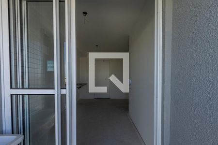 Apartamento à venda com 41m², 2 quartos e 1 vaga Apartamento à venda com 41m², 2 quartos e 1 vagaVaranda e Área de Serviço