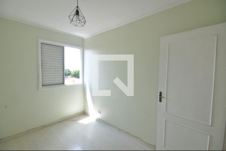 Quarto 2 de apartamento para alugar com 2 quartos, 70m² em Vila Constança, São Paulo