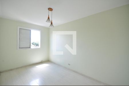 Quarto 1 de apartamento para alugar com 2 quartos, 70m² em Vila Constança, São Paulo