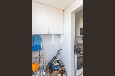 Apartamento à venda com 70m², 3 quartos e 2 vagas Apartamento à venda com 70m², 3 quartos e 2 vagasÁrea de Serviço