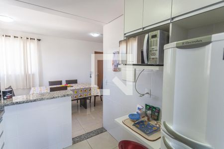 Apartamento à venda com 70m², 3 quartos e 2 vagas Apartamento à venda com 70m², 3 quartos e 2 vagasCozinha