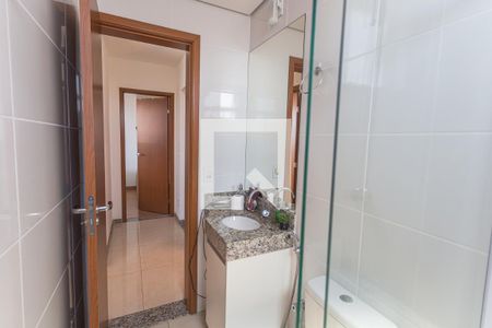 Apartamento à venda com 70m², 3 quartos e 2 vagas Apartamento à venda com 70m², 3 quartos e 2 vagasBanheiro Social