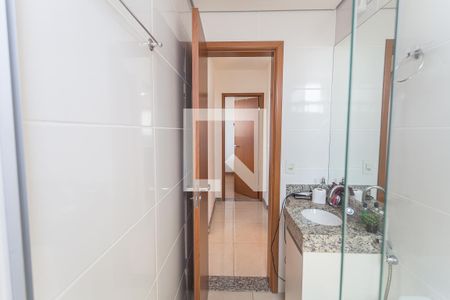 Apartamento à venda com 70m², 3 quartos e 2 vagas Apartamento à venda com 70m², 3 quartos e 2 vagasBanheiro Social