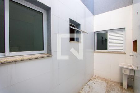Apartamento à venda com 60m², 2 quartos e 1 vagaÁrea de serviço