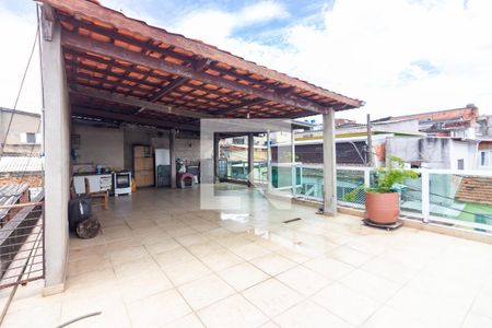 Casa à venda com 100m², 4 quartos e 1 vaga Casa à venda com 100m², 4 quartos e 1 vagaVaranda 2