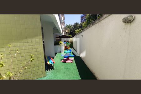 Apartamento à venda com 79m², 3 quartos e 1 vagaÁrea comum - Playground