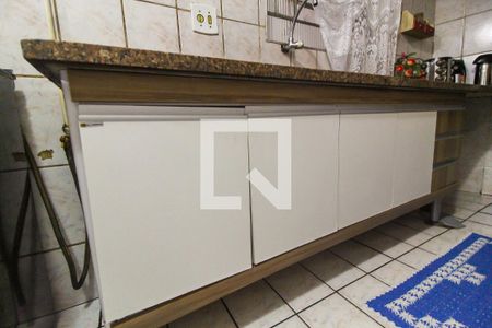 Casa à venda com 112m², 4 quartos e 3 vagas Casa à venda com 112m², 4 quartos e 3 vagasCozinha