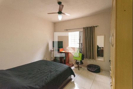 Casa à venda com 133m², 3 quartos e 3 vagas Casa à venda com 133m², 3 quartos e 3 vagasQuarto 2