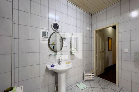 Casa à venda com 217m², 3 quartos e 1 vaga Casa à venda com 217m², 3 quartos e 1 vagaBanheiro